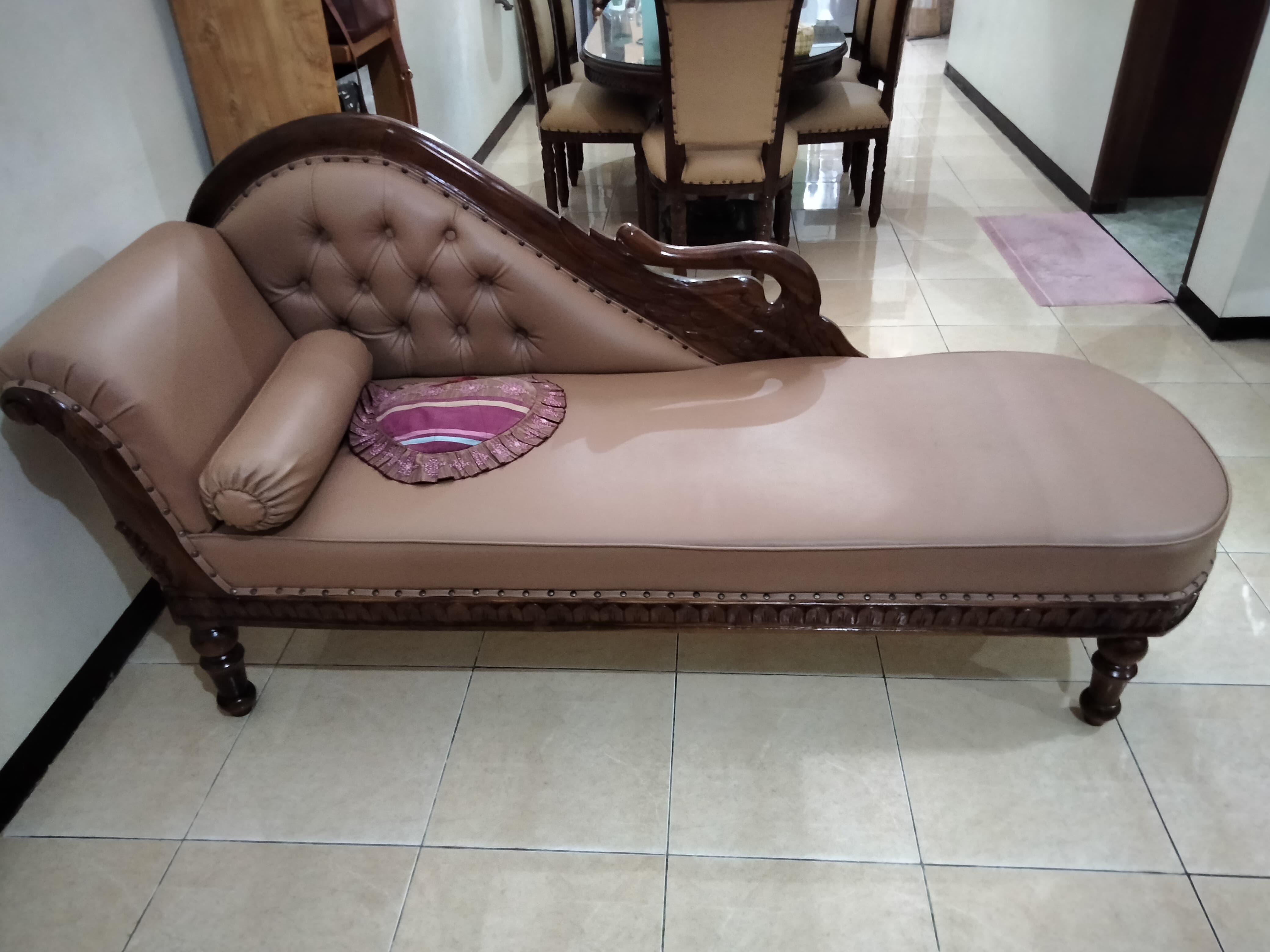 Sofa Angsa